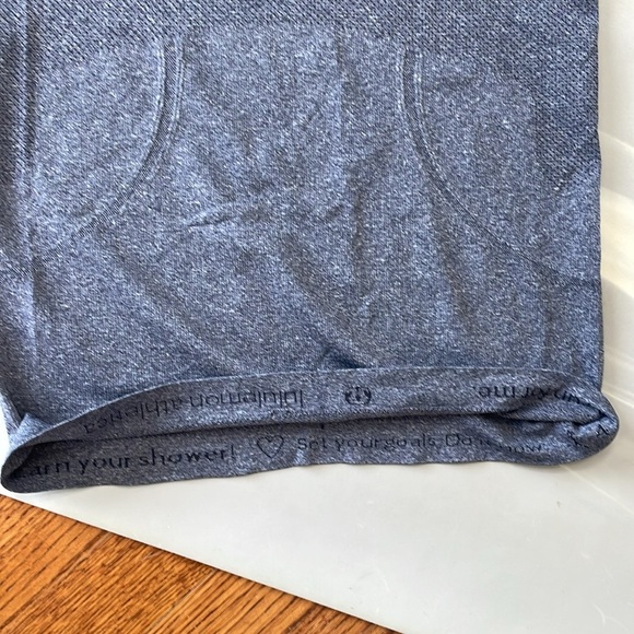 Lululemon I 4 - Picture 3 of 11